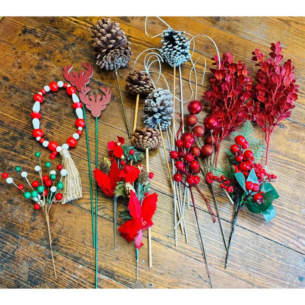 Lot of 20 Picks Berries Pinecones Baubles Beads Flowers for DIY Crafts Wreaths